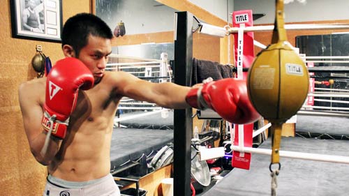 How To Hit A Double End Bag